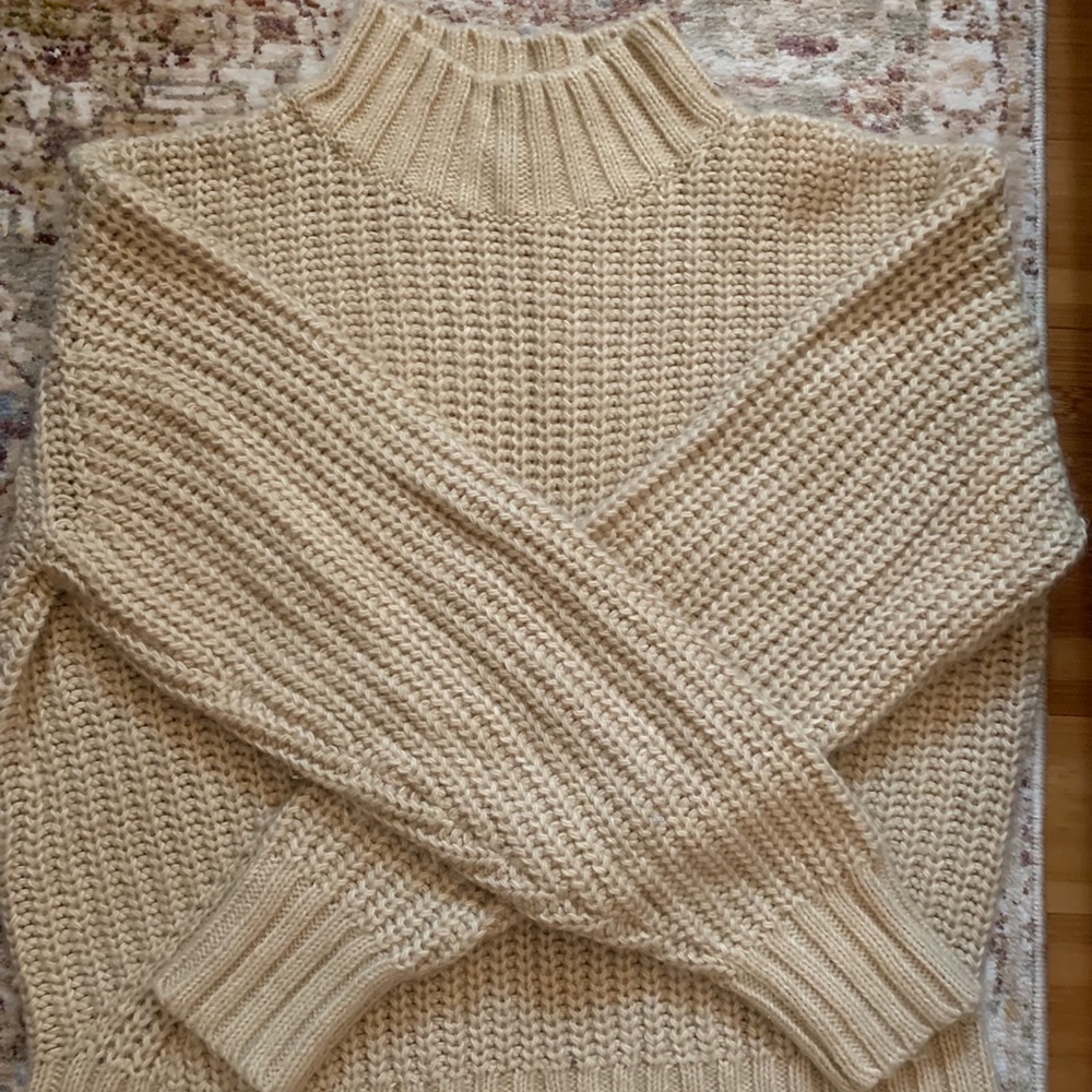 SPLENDID OATMEAL SWEATER MOC NECK THICK!